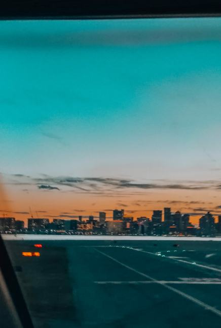 Schlafen im Flugzeug: 10 Tipps einer Flugbegleiterin + gratis Packliste